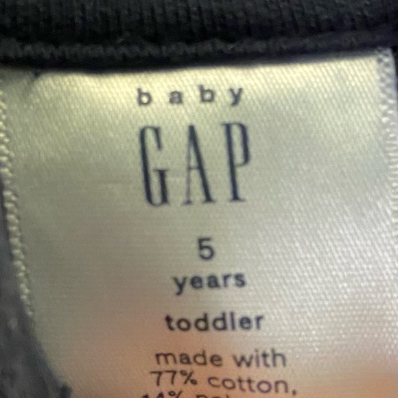 Navy pullover hoodie from Gap. Size 5. - Picture 3 of 4